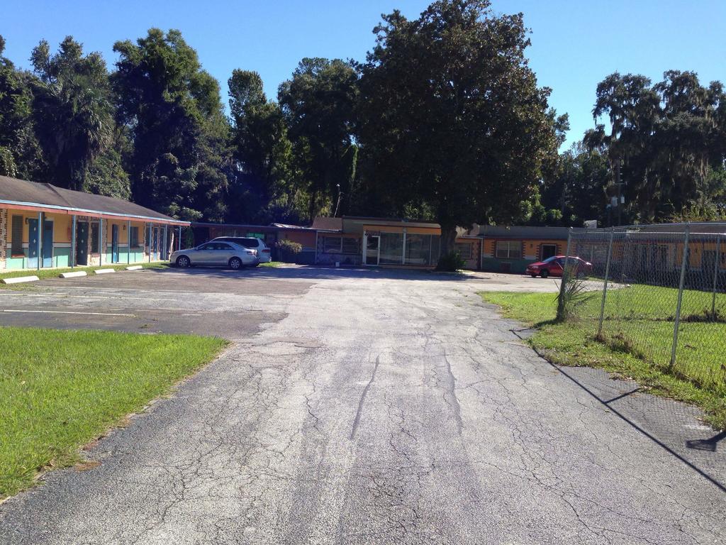 غينزفيل، فلوريدا Florida Motel المظهر الخارجي الصورة